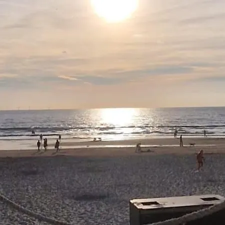 Beachhouse Jula Appartement Egmond aan Zee