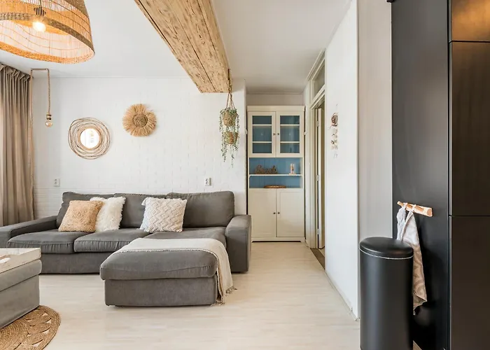 Beachhouse Jula Apartment *